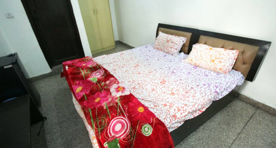 Tg Stays Rohini 1, New Delhi 5